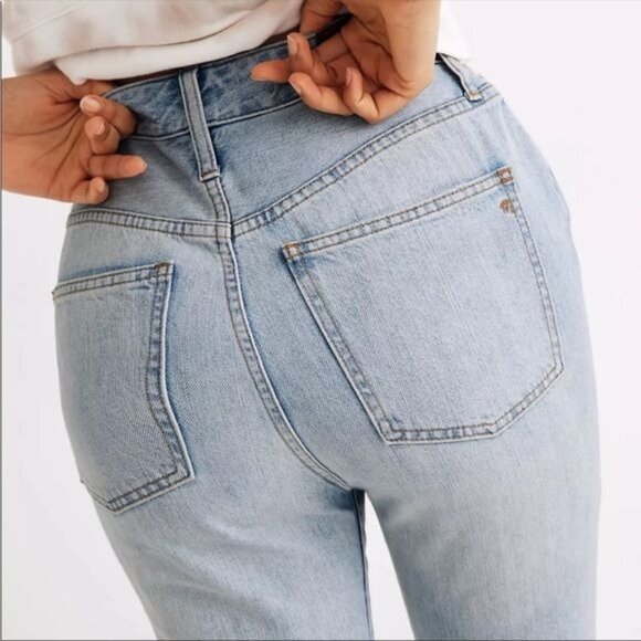 Madewell The Curvy Perfect Vintage Jean in Fitzgerald Wash 24 - Picture 6 of 10